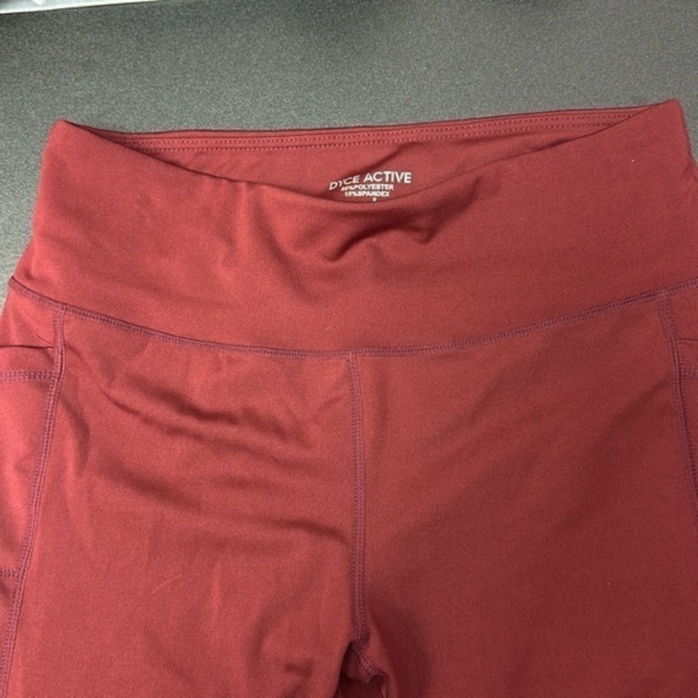 Dyce brick red women’s active leggings size large